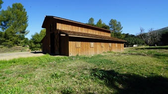 Enlarge photo 24
