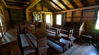 Enlarge photo 21