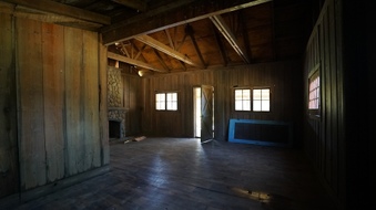 Enlarge photo 17