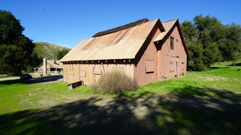 Enlarge photo 16