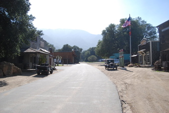 Rancho Deluxe, Santa Clarita