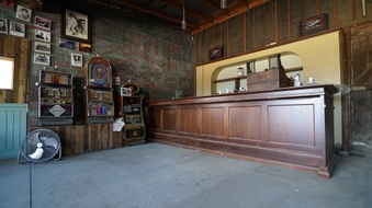 Enlarge photo 16