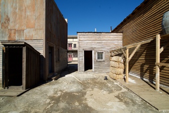 Enlarge photo 49