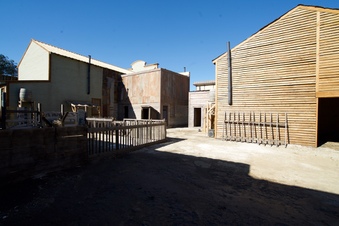 Enlarge photo 52