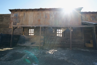 Enlarge photo 63