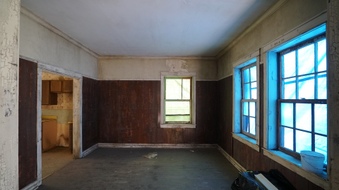 Enlarge photo 10