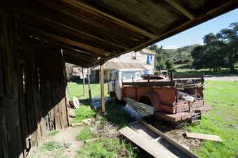 Enlarge photo 32