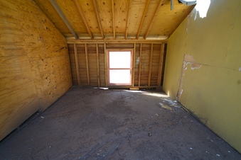 Enlarge photo 44