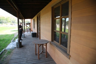 Enlarge photo 69