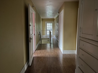 Enlarge photo 31