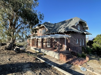 Stocker Oil Field House