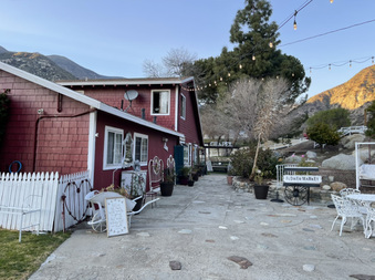 Enlarge photo 19
