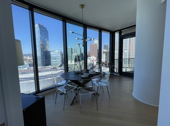 Enlarge photo 32