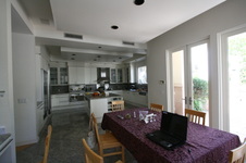 Enlarge photo 36