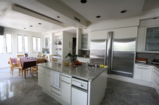 Enlarge photo 37