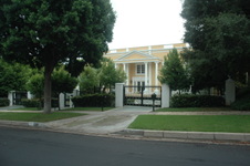 Enlarge photo 1