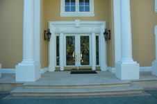 711 N Arden Dr