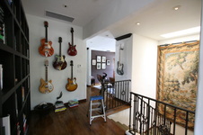 Enlarge photo 28