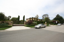 Enlarge photo 1