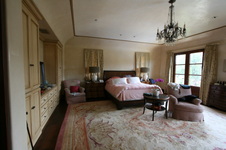 Enlarge photo 50
