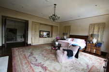Enlarge photo 51