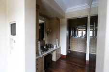 Enlarge photo 53