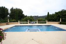 Enlarge photo 69