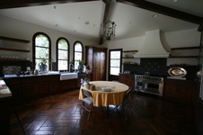 Enlarge photo 88