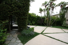 Enlarge photo 79