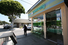 Enlarge photo 18