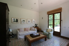Enlarge photo 69