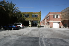Enlarge photo 68