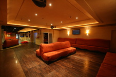 Enlarge photo 13