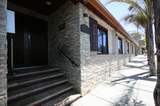 Enlarge photo 1