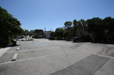 Enlarge photo 40