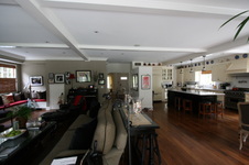 Enlarge photo 46