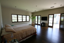 Enlarge photo 52
