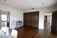 Enlarge photo 67