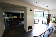 Enlarge photo 68