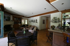 Enlarge photo 18
