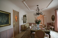 Enlarge photo 16