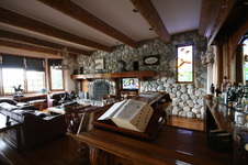Enlarge photo 18