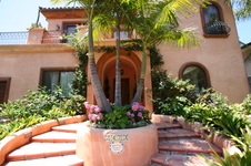 Enlarge photo 2