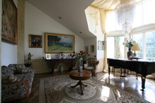 Enlarge photo 11