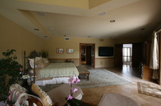 Enlarge photo 44