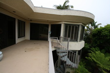 Enlarge photo 63