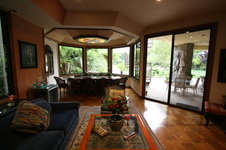Enlarge photo 19