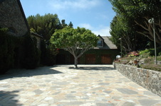 Enlarge photo 12