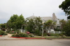 HOUSES
