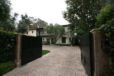 Enlarge photo 1